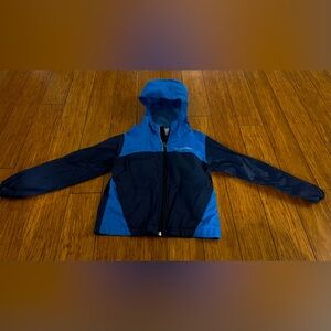 Excellent condition-size XXS (4/5) boys Columbia lightweight raincoat